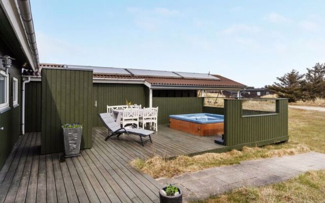 "Atanasij" - 450m from the sea in NW Jutland