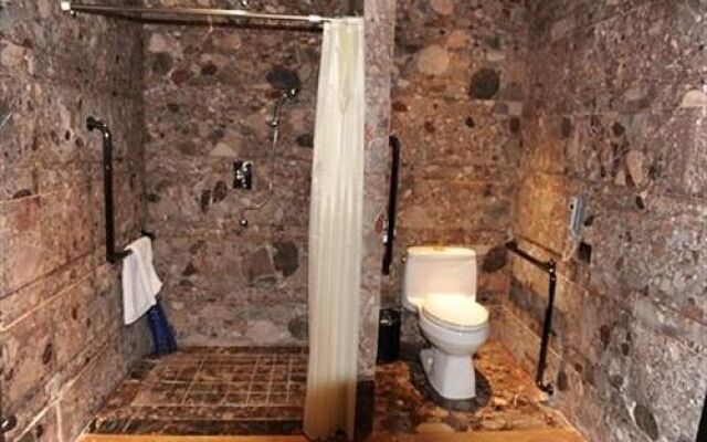 Hotel Lijiang Best Li Hotel