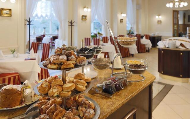 Hotel Bristol Palace