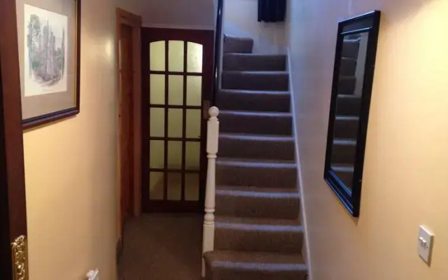 Four Bedroom Holiday Home