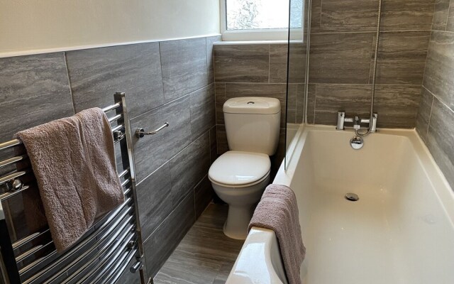 Charming 4-bed Town House in Crookes, Sheffield