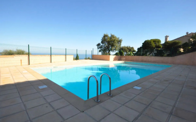 Les Jardins dAzur 17270