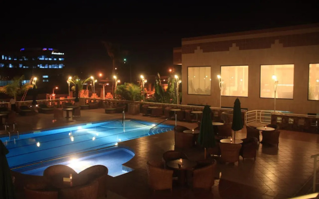 Holiday Inn Accra Airport