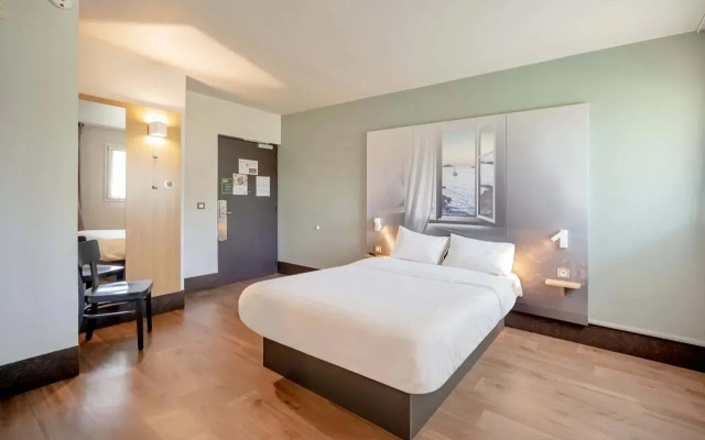 B&B HOTEL Hyères