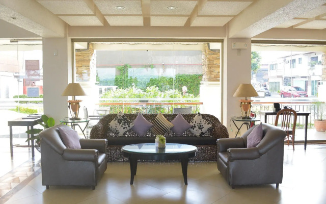 Hotel Tavern Surigao