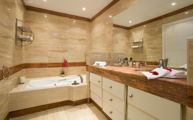 Apt 212 Heaven Beach Apartments, Guadalmansa Playa