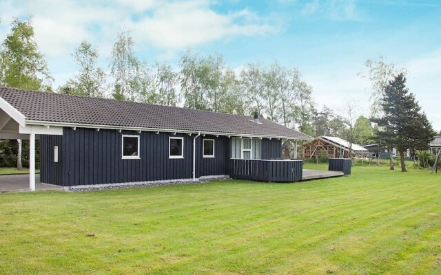 Quaint Holiday Home in Væggerløse With Sauna