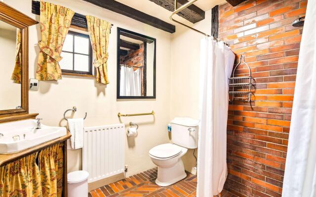 The Honest Lawyer, an Ascend Collection Hotel