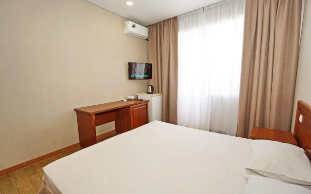 Отель на море Парус