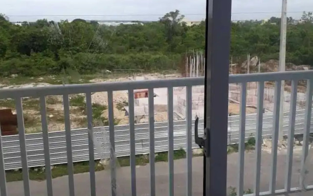 J&R Apartamento Serena Village