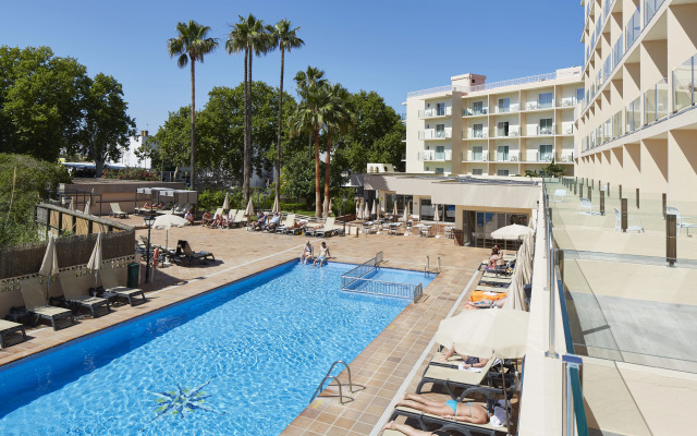 Invisa Hotel Es Pla - Adults Only