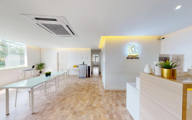 OYO 90008 Kb Street Boutique Hotel