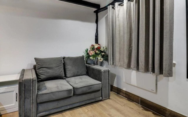 Tudor Oaks Lodge Stevenage North