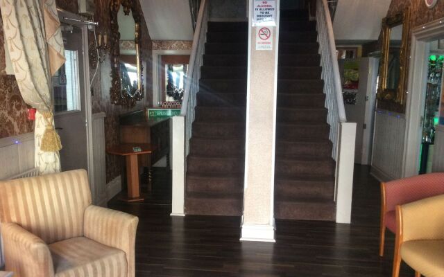 Malibu Hotel