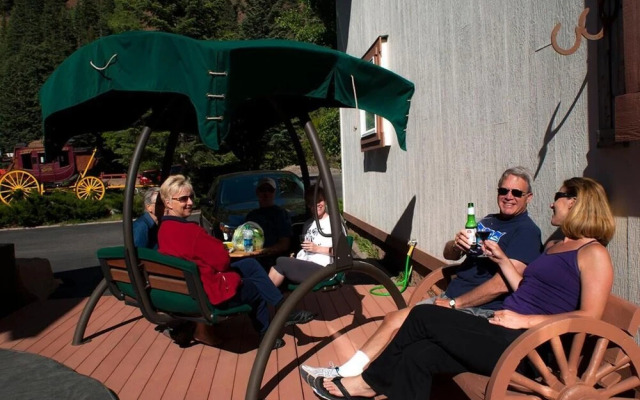 Hot Springs Inn