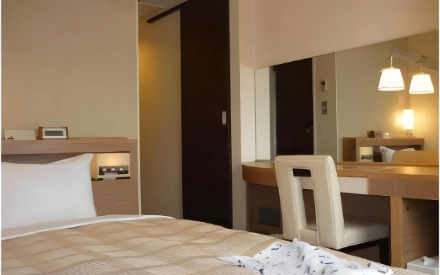 CYPRESS HOTEL Nagoya-eki Mae