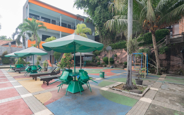 Urbanview Hotel Sagara Bogor
