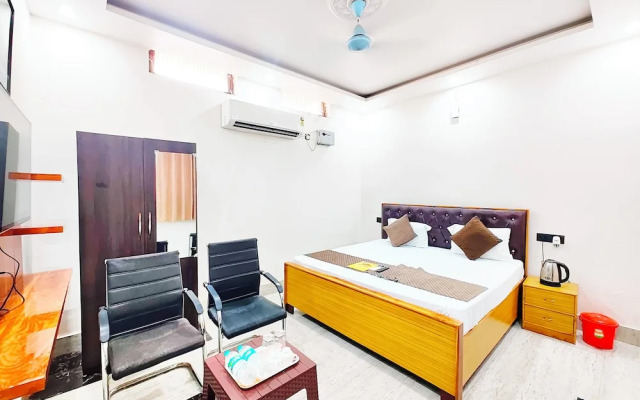 Hotel Mateshwari Palace Ayodhya
