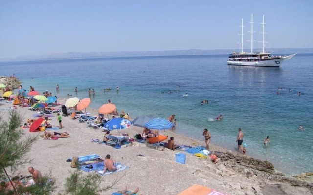 Dijana - 20m From the sea - A2 Diana