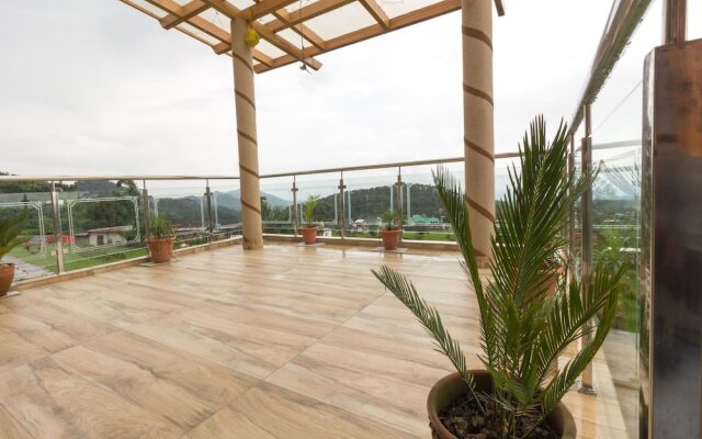 OYO 16593 Home Luxury 3BHK Galaxy Villa Andrar