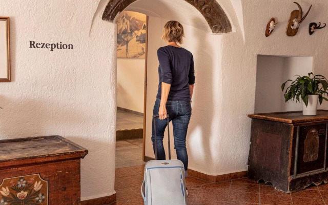 Spacious Apartment in Piesendorf With Sauna