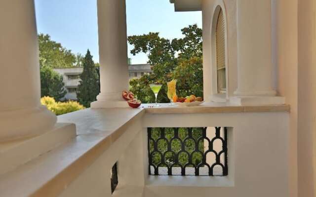Padam Boutique Hotel & Restaurant