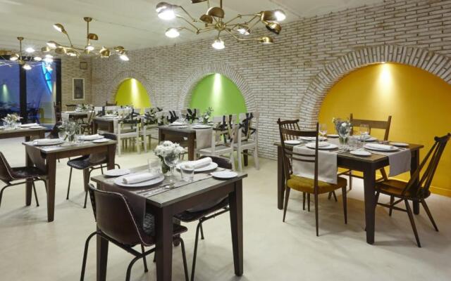 Hotel Restaurante Galeria Essentia