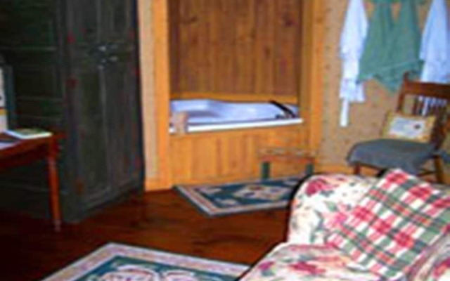 The Inn at Narrows Creek