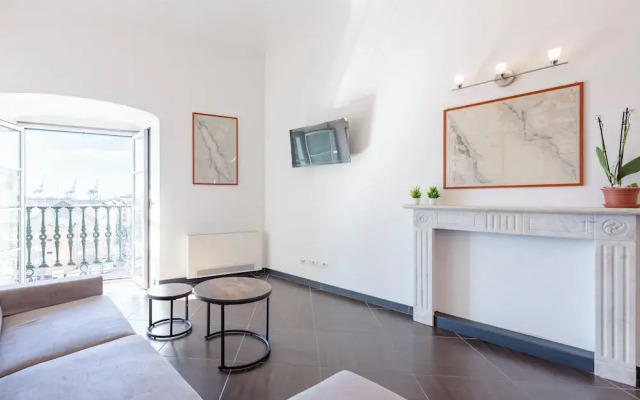 Sea View Apartment Next To Acquarium