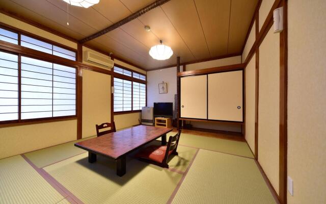 Kusatsu Onsen Kiyoshigekan
