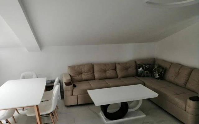 Apartments Olga Tivat