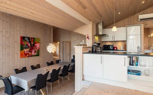 8 Person Holiday Home in Hals