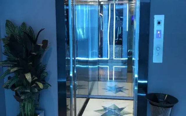 Xuancheng Bingcheng Electric Sports Hotel