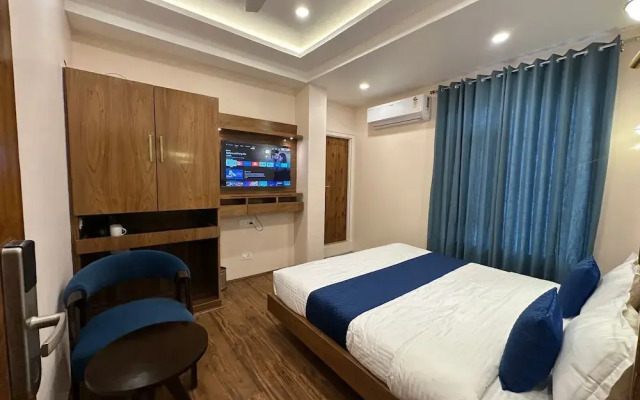 Luxe Haven Residency