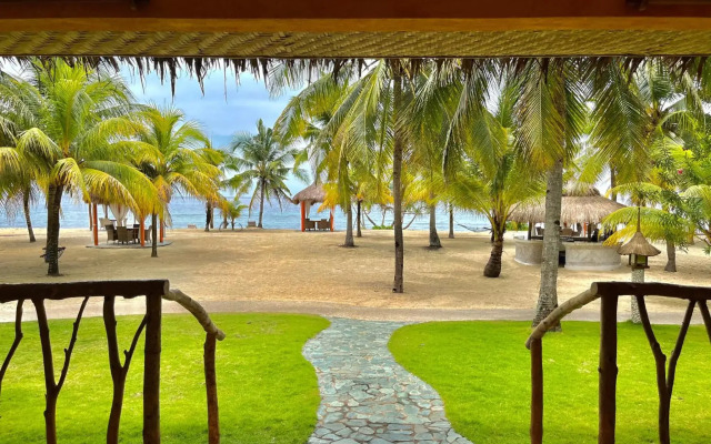 Coco Grove Beach Resort