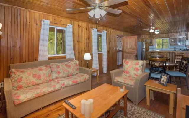 Roatan Ocean View- 2nd Floor 2 Bedroom Apts by RedAwning