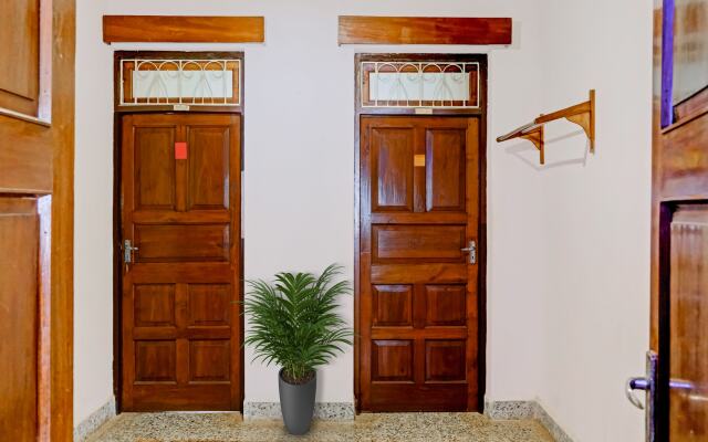 OYO 92870 Shree Sai Holiday Homes