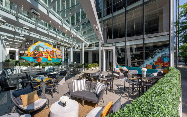 Sofitel Chicago Magnificent Mile