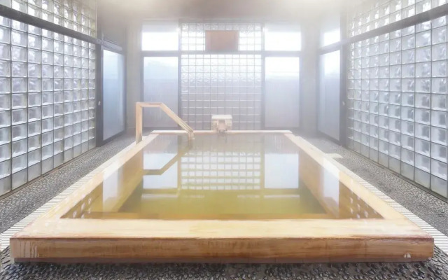 Spa Resort Hawaiians Monolith Tower