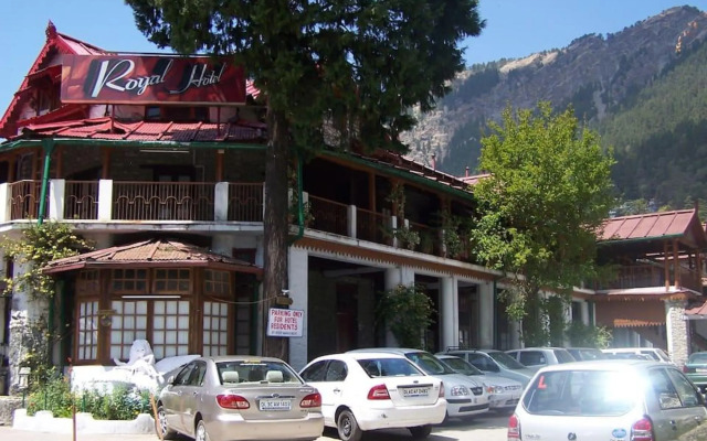Royal Hotel