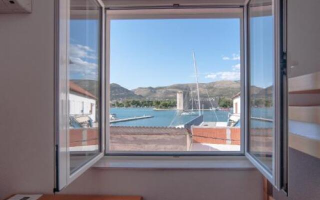 Hostel Marina Trogir