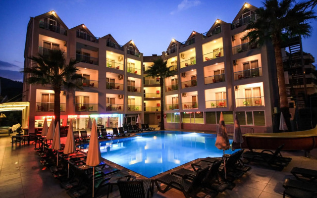 Palmea Hotel