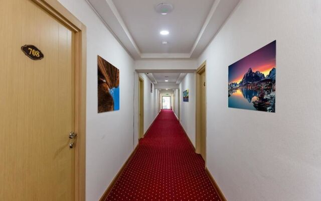Hotel 28
