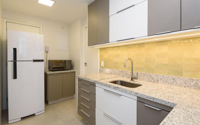 Apartamento no Leblon com 3 quartos | GBC 260/301