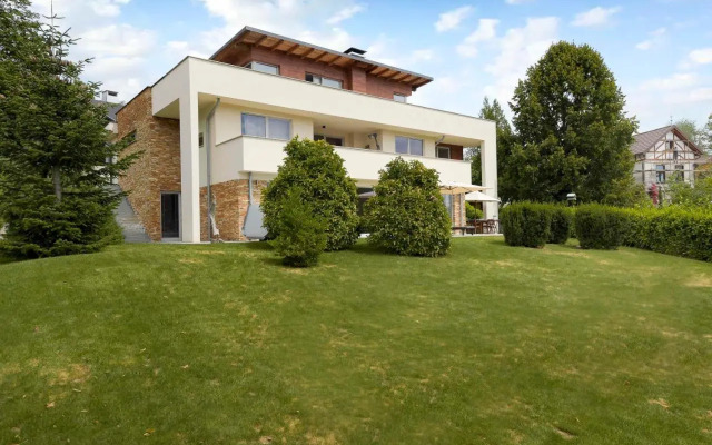 Luxury Apartment Nana