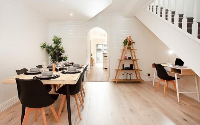THE RENWICK - Hosted by: L'Abode Accommodation