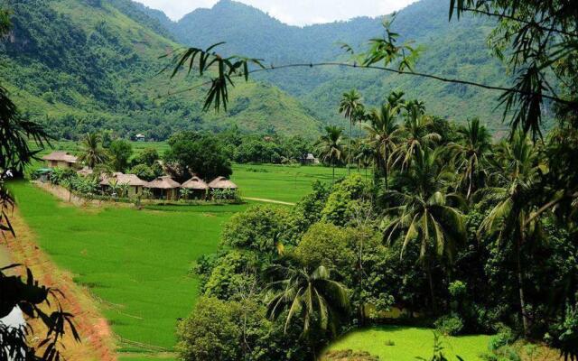 Mai Chau Villas