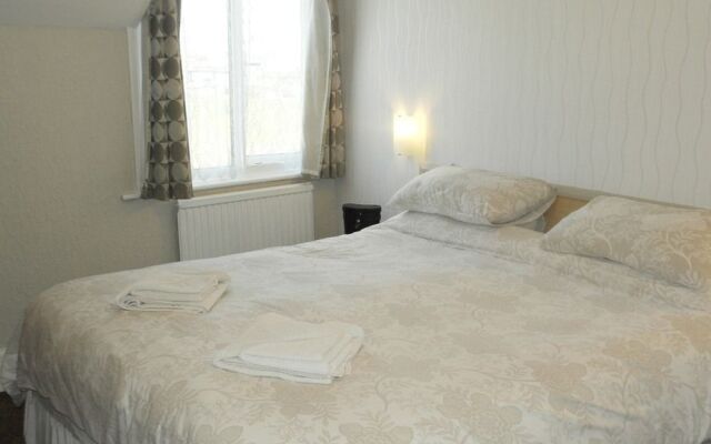 Sefton Lodge