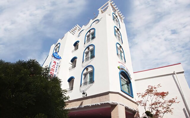 Tongyeong City Guesthouse