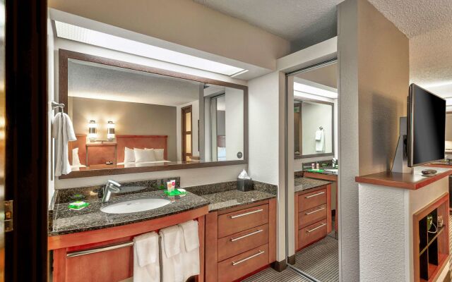 Hyatt Place Kansas City/Overland Park/Convention Center